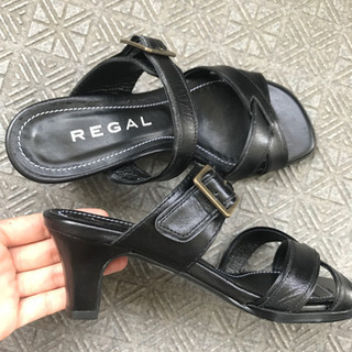 新品 リーガル REGAL 22  22、5 S サンダル 本革の画像