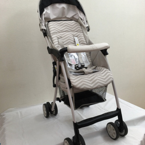 ベビーカー アップリカ マジカルエアープラス クリスタルグレー 品番92452