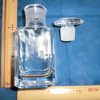 氷入れ・中鉢・調味料差しの画像