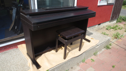 ★ 札幌市 東区 ローランド HP-230 電子ピアノ イス付き  ROLAND 楽器 88鍵盤