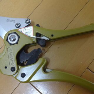 ■SANKI 塩ビ管カッター 200mm PVC-200 刃欠けの画像