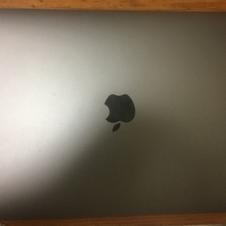 macbook pro 2018 13inc 2.3GHz4co...