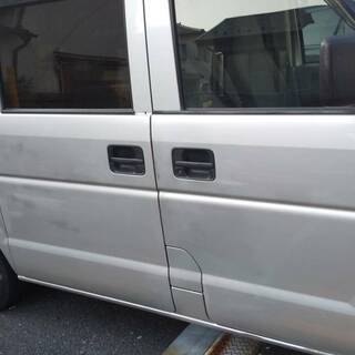 エブリィバン DA64V シルバーの画像