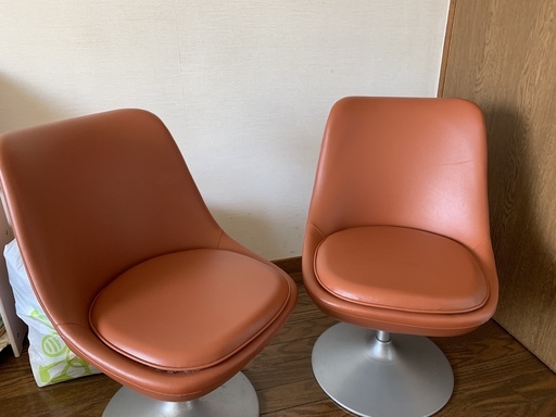 喫茶店風椅子3脚とテーブルセット