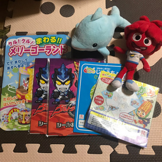 お子様ランチ等のおまけのおもちゃ
