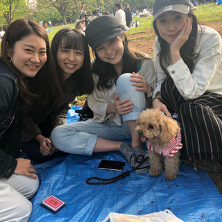 またまた皆さんの飲み会をしたいとの声にお答えしまして、フットサル仲間異業種交流会決定！🎉 🎊⚽️💕💕  今回は女性２２名で男性現在８名です！👍 - 友達