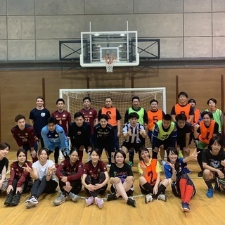 前日告知‼️クーラーガンガン渋谷体育館でフットサル😊✨メンバー募集⚽️