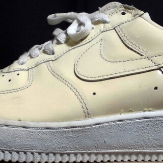 新品未使用 レア◆ナイキ エア フォース1 ロー エナメル パテント/NIKE AIR FORCE 1 LO /US 8.5/26.5/ホワイト(クリーム)デッドストック の画像