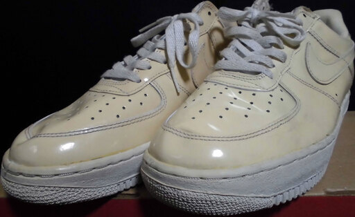 新品未使用 レア◆ナイキ エア フォース1 ロー エナメル パテント/NIKE AIR FORCE 1 LO /US 8.5/26.5/ホワイト(クリーム)デッドストック
