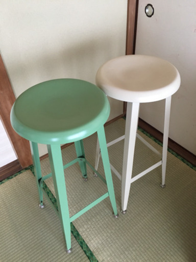 イケアの椅子