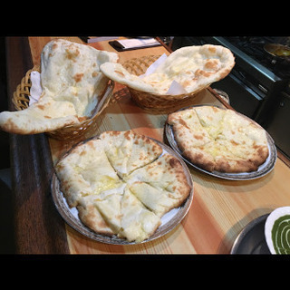 ふわふわのチーズナン、インド料理が好きな、男女仲間募集！