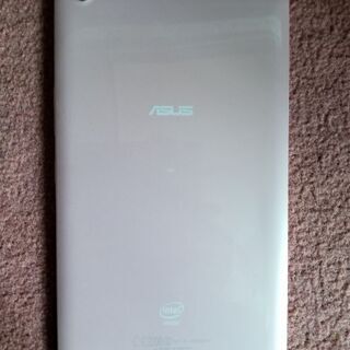 au　タブレット　本体のみの画像