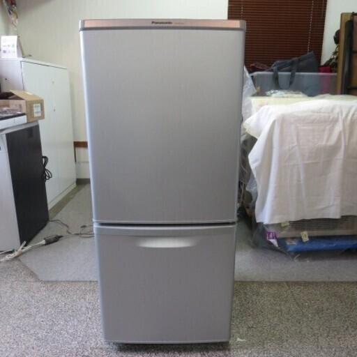 988-1 Panasonic 2017年 ノンフロン冷凍冷蔵庫 138Ｌ NR-B149W-S シングル/一人暮らし/サブ/寝室等