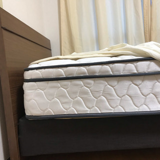 シモンズ ベッド シーリー マットの画像