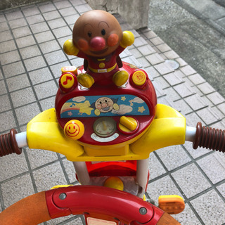 アンパンマンの三輪車