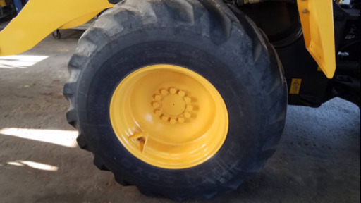 WA100-5用ノーマルタイヤ4本