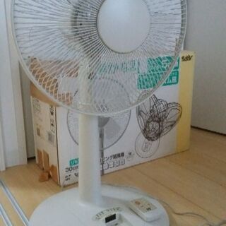 扇風機　年式不明　実動　リモコン操作問題なく動きます