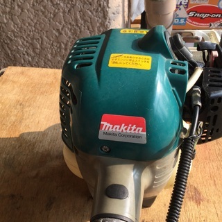 マキタエンジン草刈機  MEM257の画像