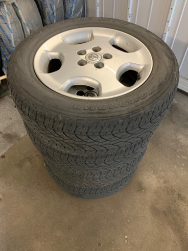 エスティマ用 225/60R17 ホイール付 4本セット