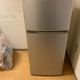 冷蔵庫差し上げます