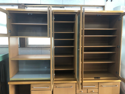 【リサイクルサービス八光　田上店　配達・設置OK】ナチュラル　大型食器棚