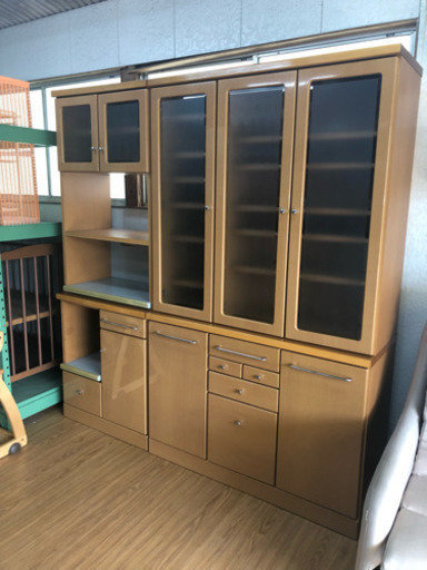 【リサイクルサービス八光　田上店　配達・設置OK】ナチュラル　大型食器棚