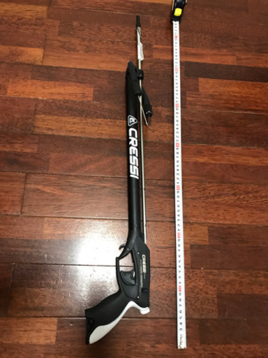 新品未使用 cressi クレッシー 水中銃