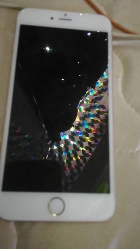 愛用品　大放出！　１点のみ　iphone 6s  64GB