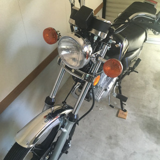 ほぼ新品☆125cc 走行距離500㎞ レトロバイク♡の画像