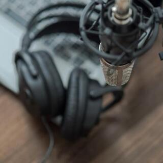 (休止中)■声優(ナレーター)レッスンいたします■