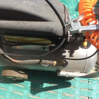 エアーコンプレッサーの画像