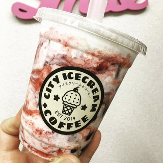 タピオカドリンク＆手作りアイスクリームのお店