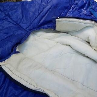 サマーキャンプ用寝袋の画像