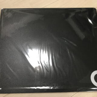 ロジクール POWER PLAY（パワープレイ）ワイヤレス充電マウスパッドの画像