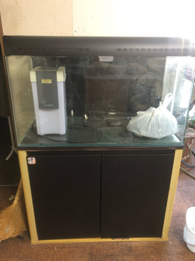 90センチ水槽、ポンプセット売ります！