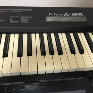 Roland A-33 MIDIマスターキーボードの画像