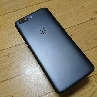 oneplus 5 ジャンク 6GB/64GB の画像
