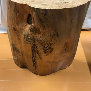 ヒバ丸太（半分）