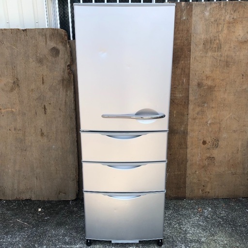 ファミリー向け 355L 4ドア冷蔵庫 SANYO