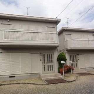 オーナーチェンジ物件　メーカー住宅３LDK×２戸（賃貸中）