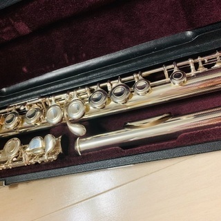 値下げしました★ヤマハフルート YFL-211【美品】