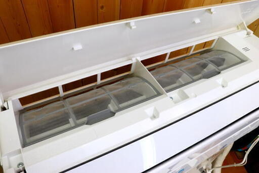 2016年製 富士通 ルームエアコン AS-C22F-W 2.2kw 主に6畳～