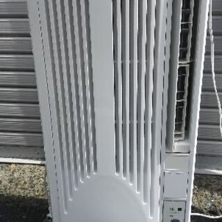 美品 窓用エアコン KOIZUMI KAW-1662