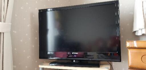 購入者決定　三菱　液晶カラーテレビ　３２型
