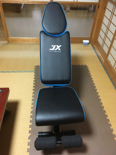 インクラインベンチ