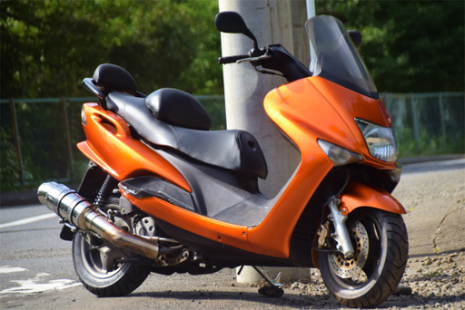 ☆マジェスティ125FI★19896km☆タイヤ前後新品☆インジェクション★社外マフラー☆下取り全国配送も可能です☆彡