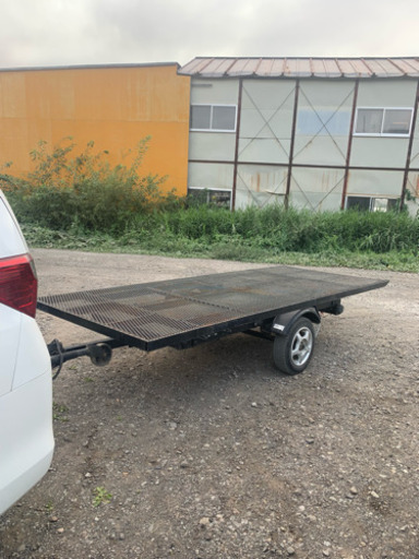 雪が積もる前に処分したい為！値下げトレーラー上 バギー3台 積んでました^_^横1450  縦3600プロに作ってもらったので強度もバッチリです^_^