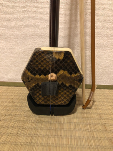 二胡お譲りいたします。