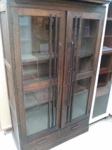 アンティークキャビネット　幅92ｃｍ　奥行36ｃｍ　高さ152ｃｍ