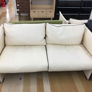 ＣＡＳＳＩＮＡ（カッシーナ）ベージュ×ブラック　ティルブリーソファー【トレファク　岸和田】